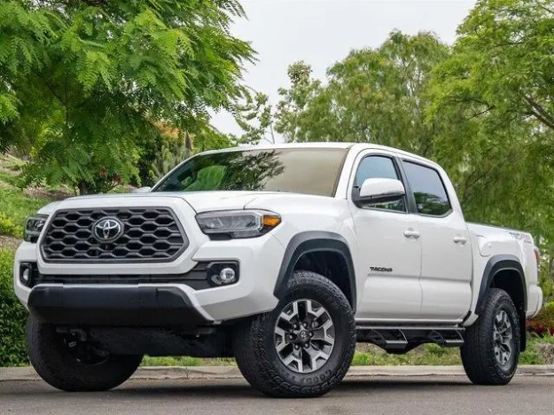 2022 Toyota Tacoma TRD Off Road